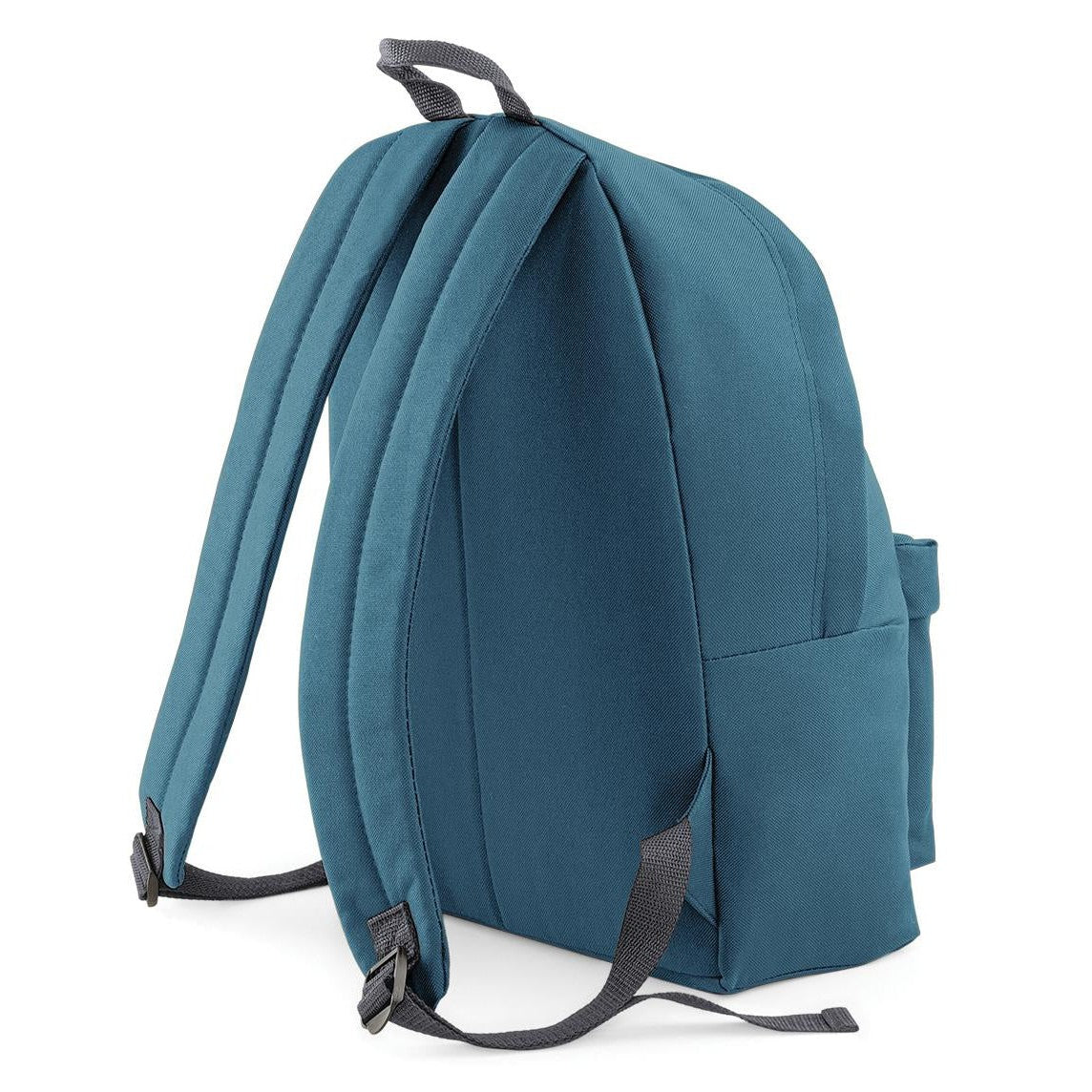 Zippered main compartment