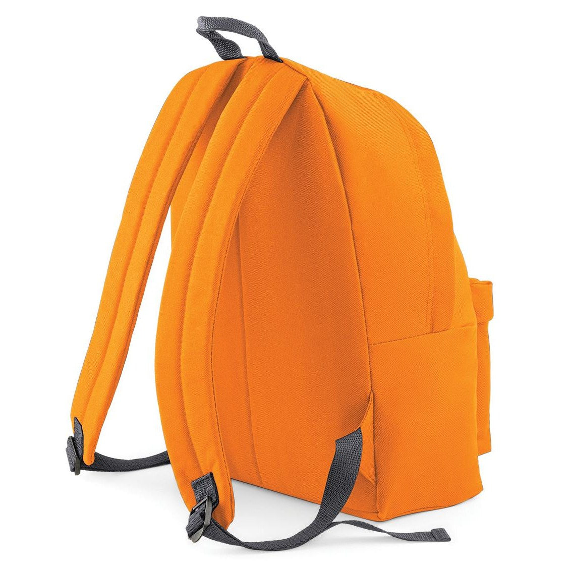 Zippered main compartment