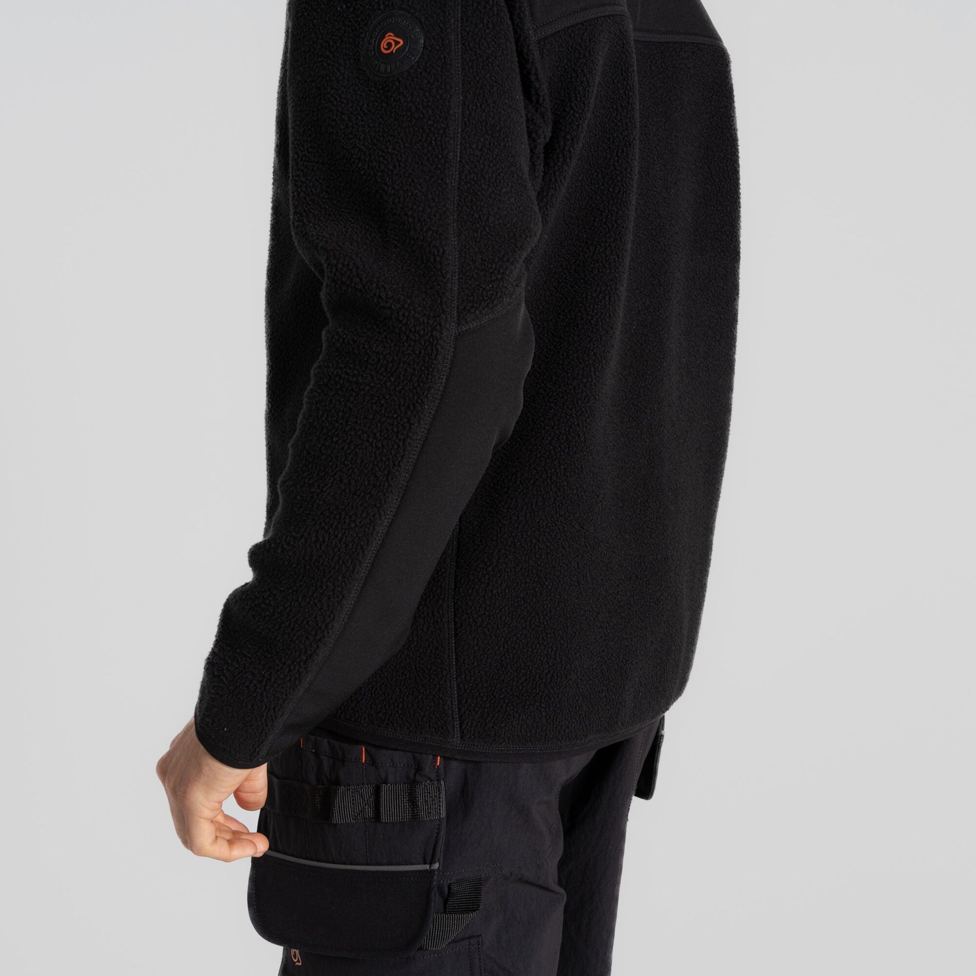 #colour_black