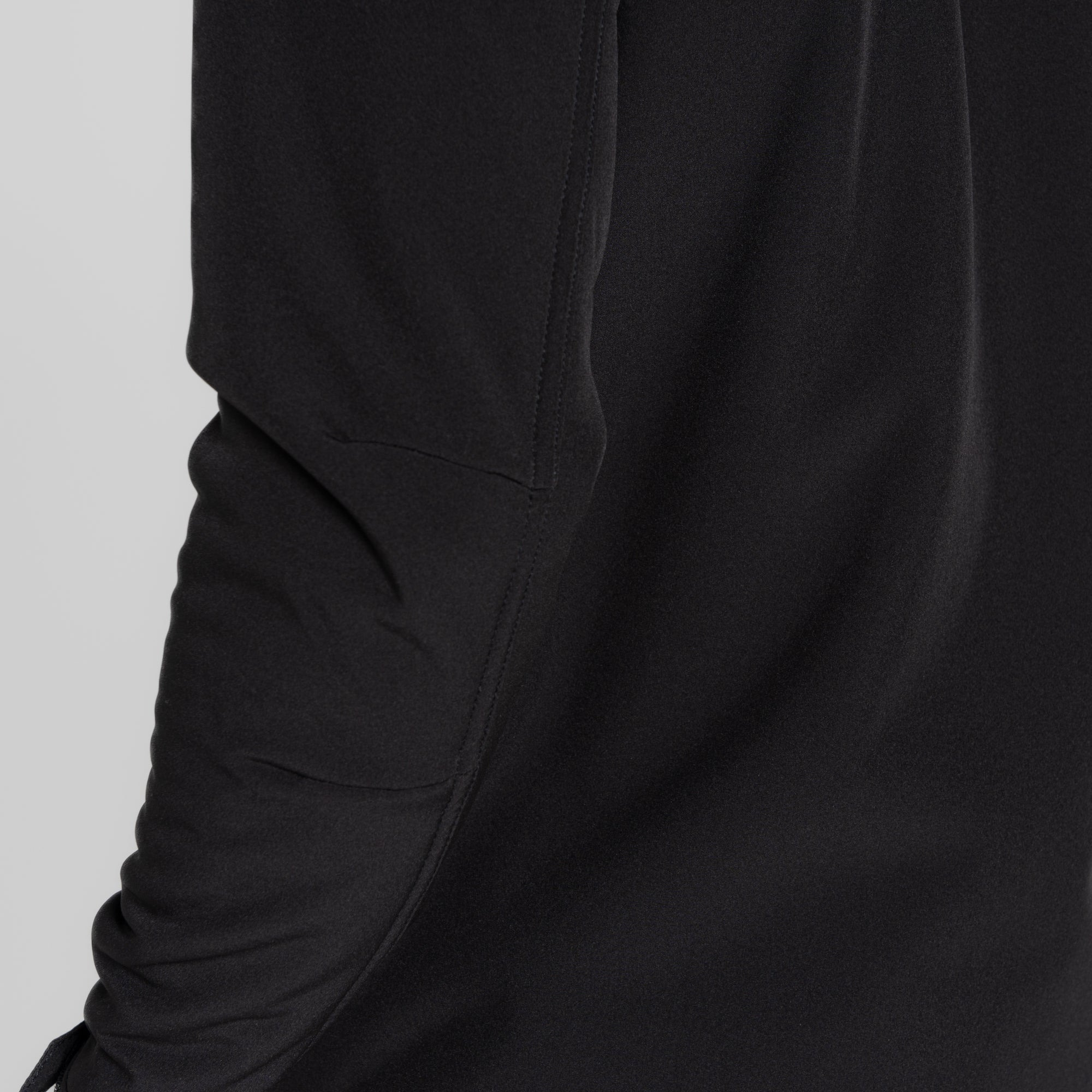 #colour_black