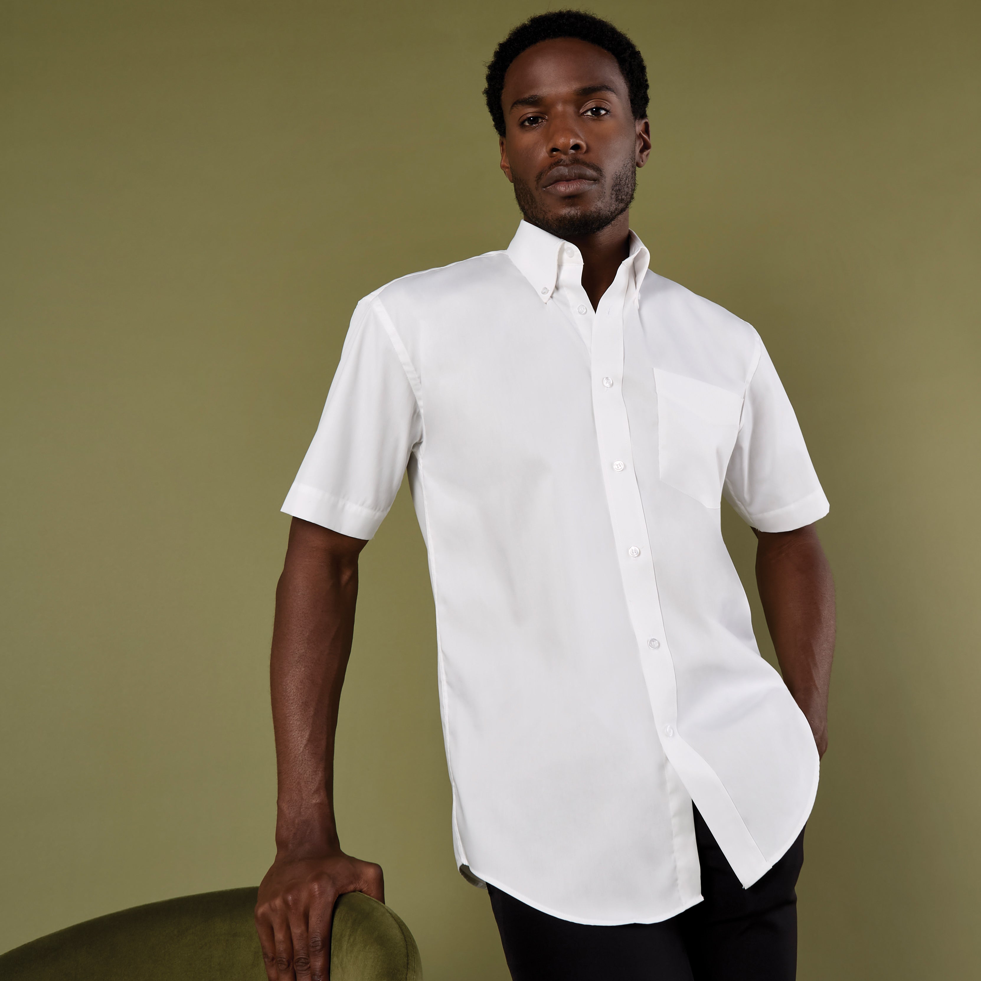 Kustom Kit Corporate Oxford Shirt Short-Sleeved (Classic Fit) - White