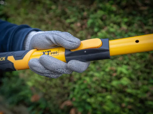 Roughneck XT Pro Telescopic Anvil Loppers 695 - 945mm