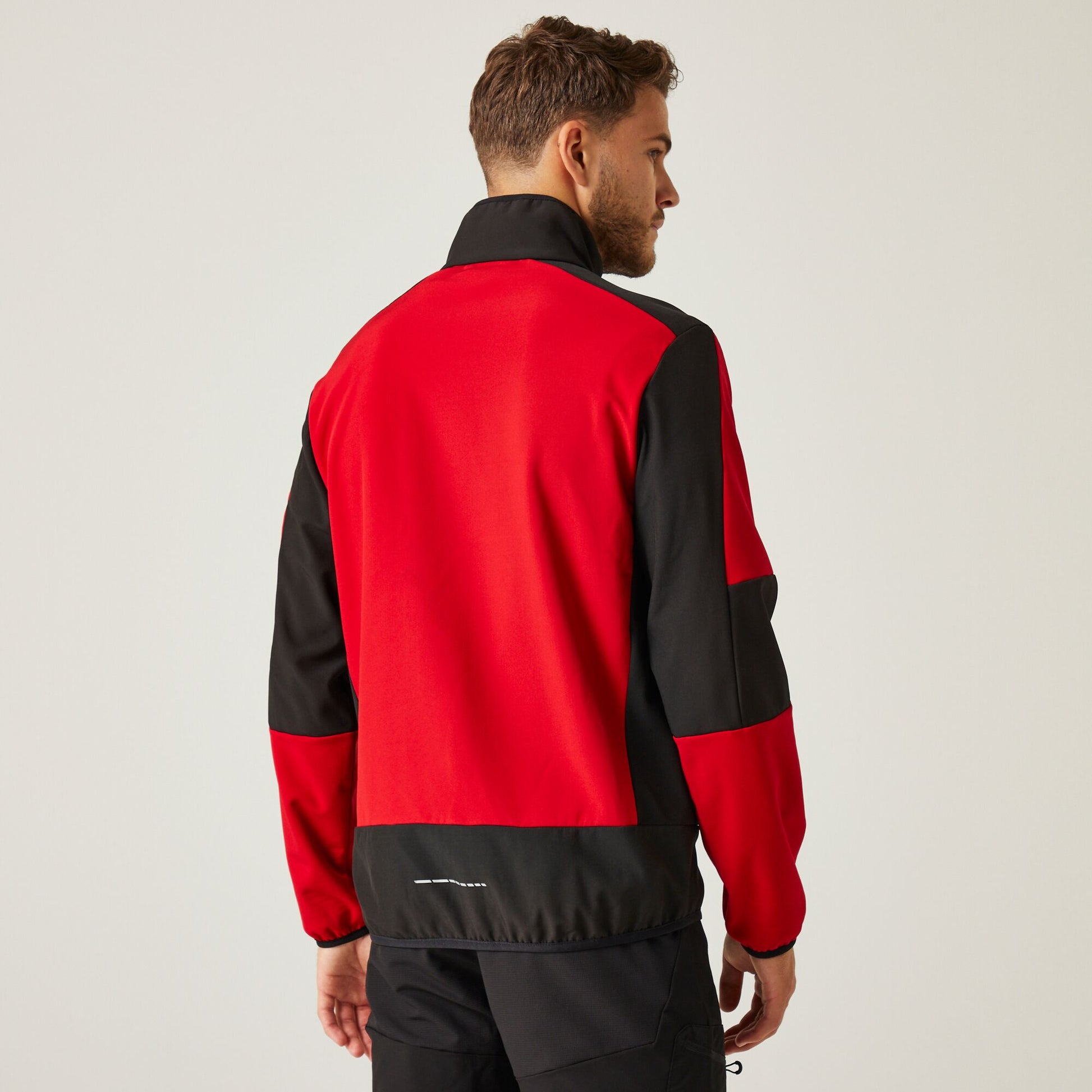 #colour_classic-red-black