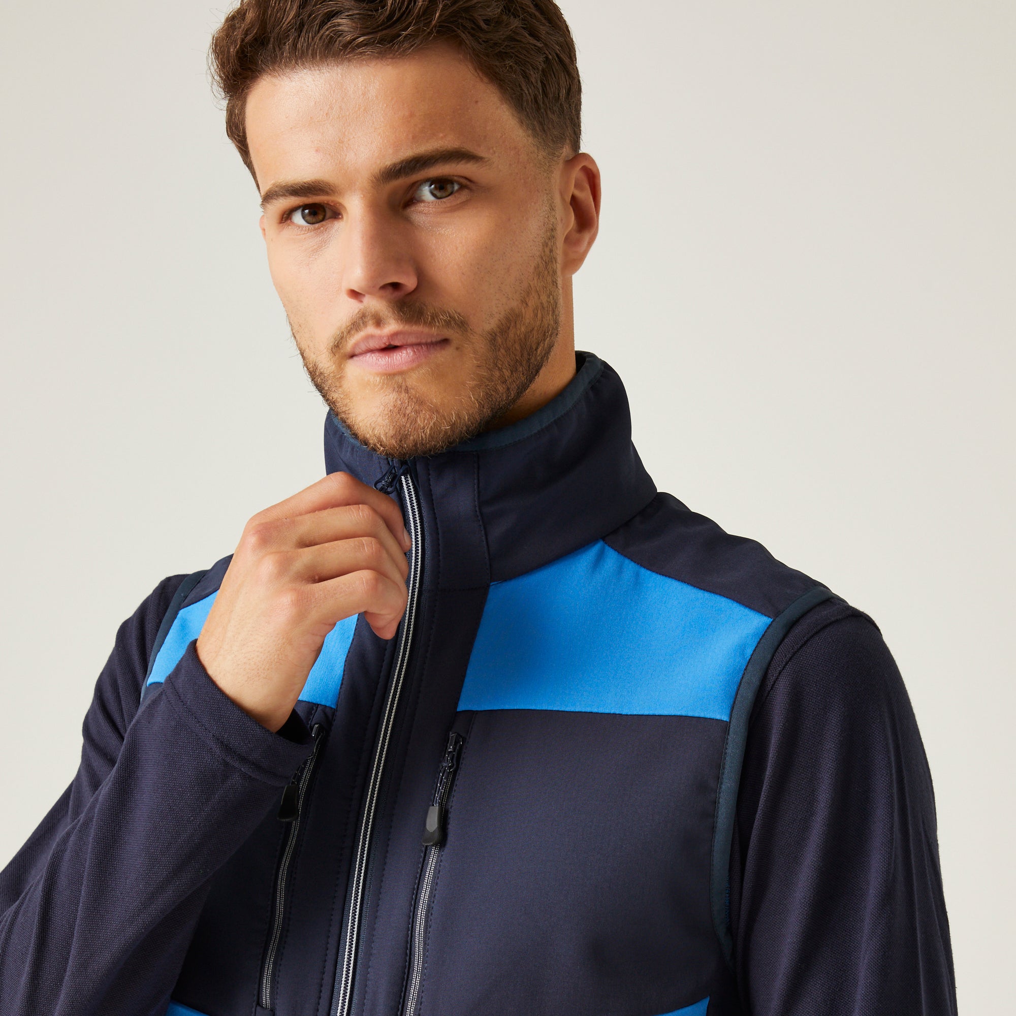 #colour_strong-blue-navy