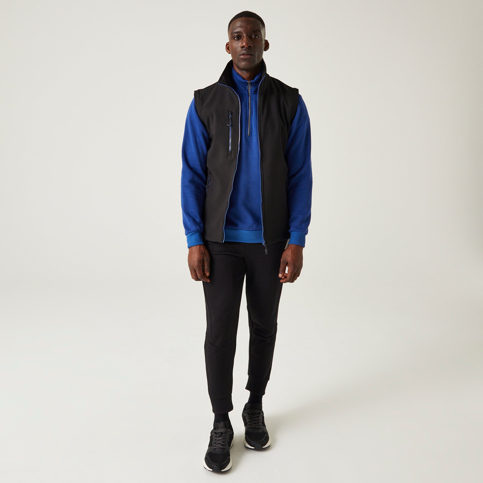 #colour_black-new-royal