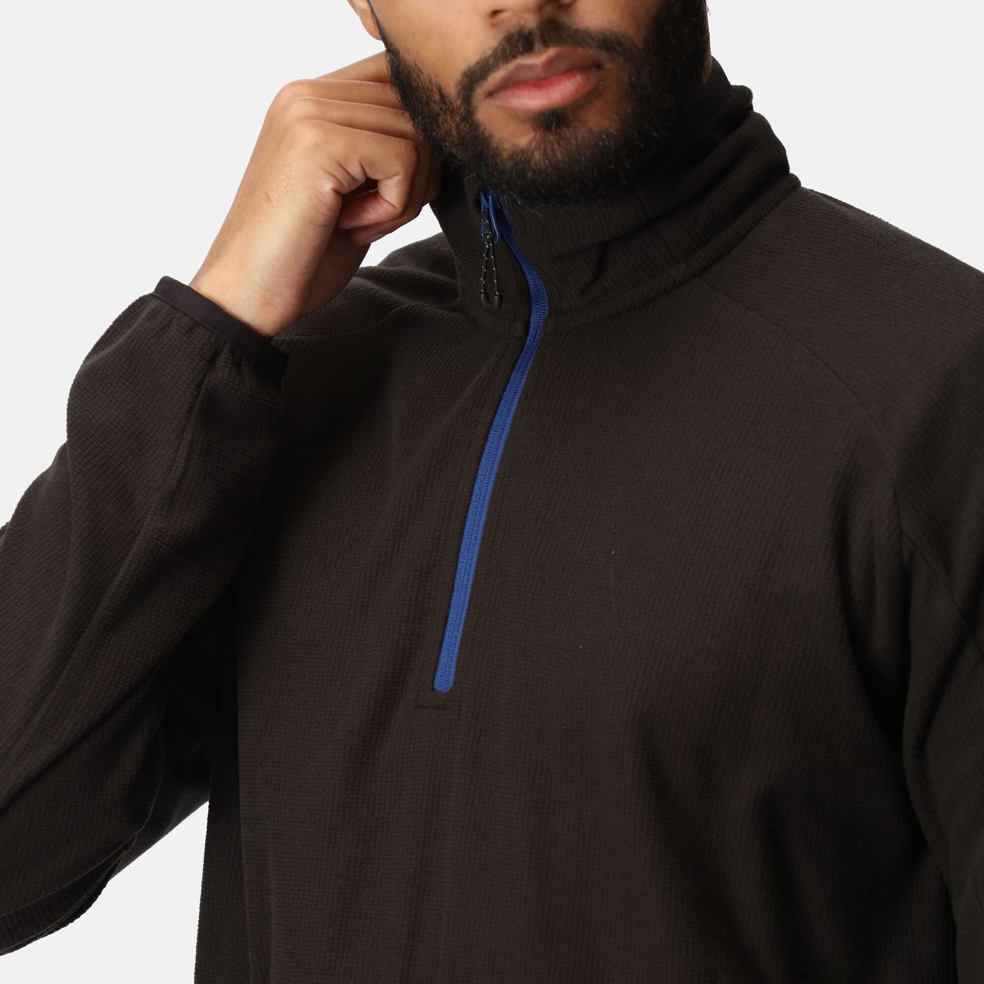 #colour_black-new-royal