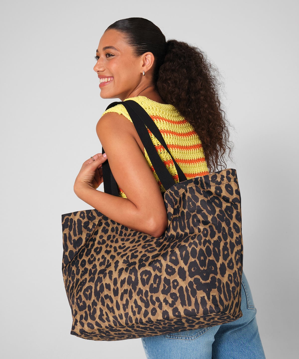 Bagbase BG194 Leopard Print Carryall Tote Bag