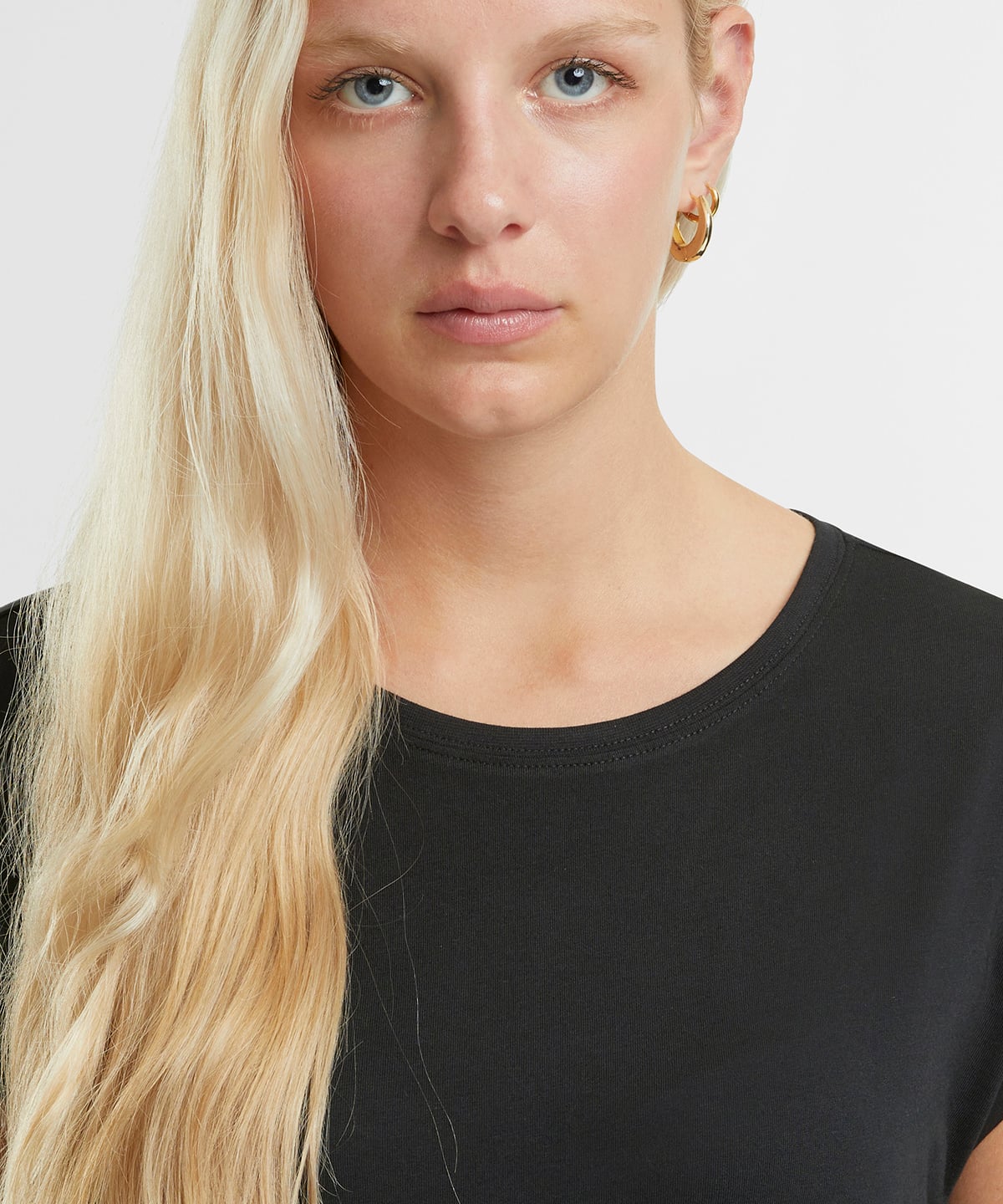 New Morning Studios NM007 Women’s Regular Extended Shoulder Tee