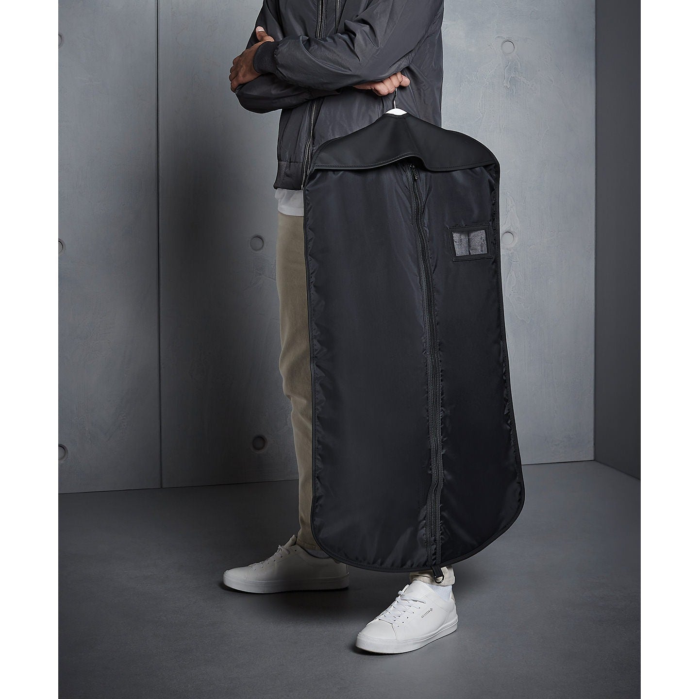 Quadra Suit Cover