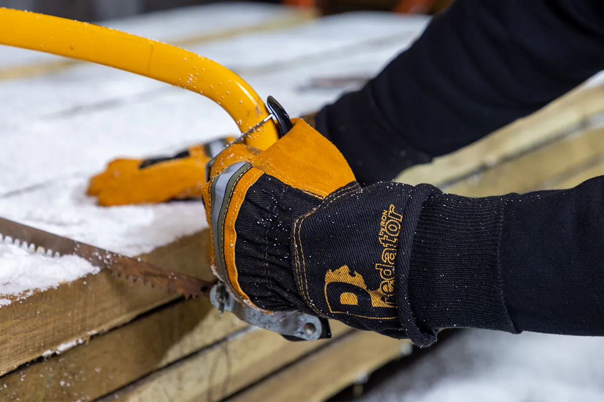 Predator Winter Power Rigger Gloves