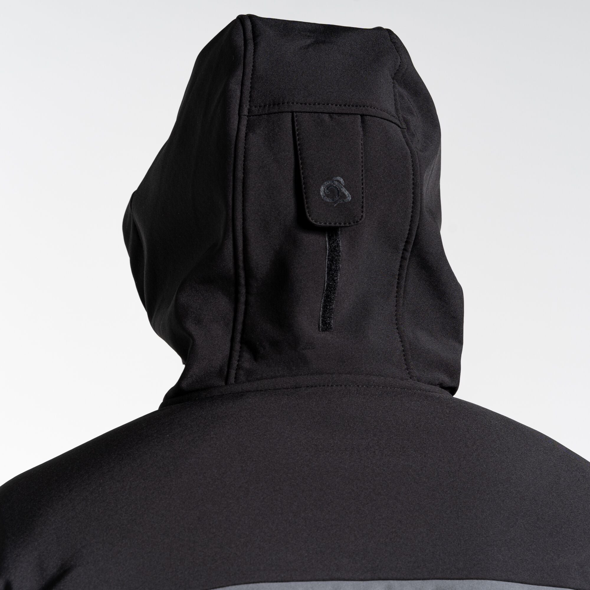 #colour_carbon-grey-black